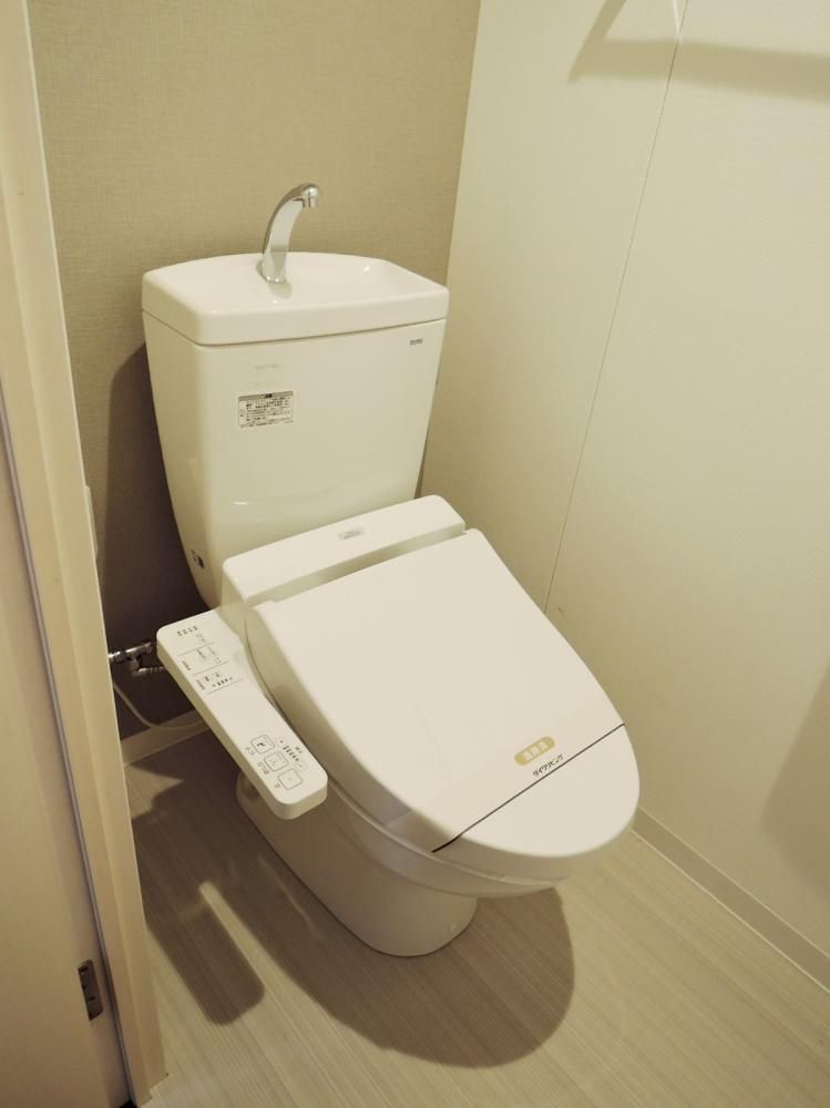 �y�g�C���z�@