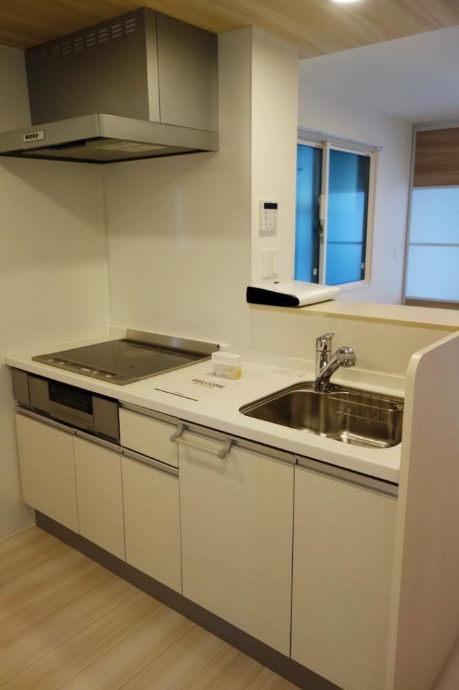 �y�L�b�`���z�@