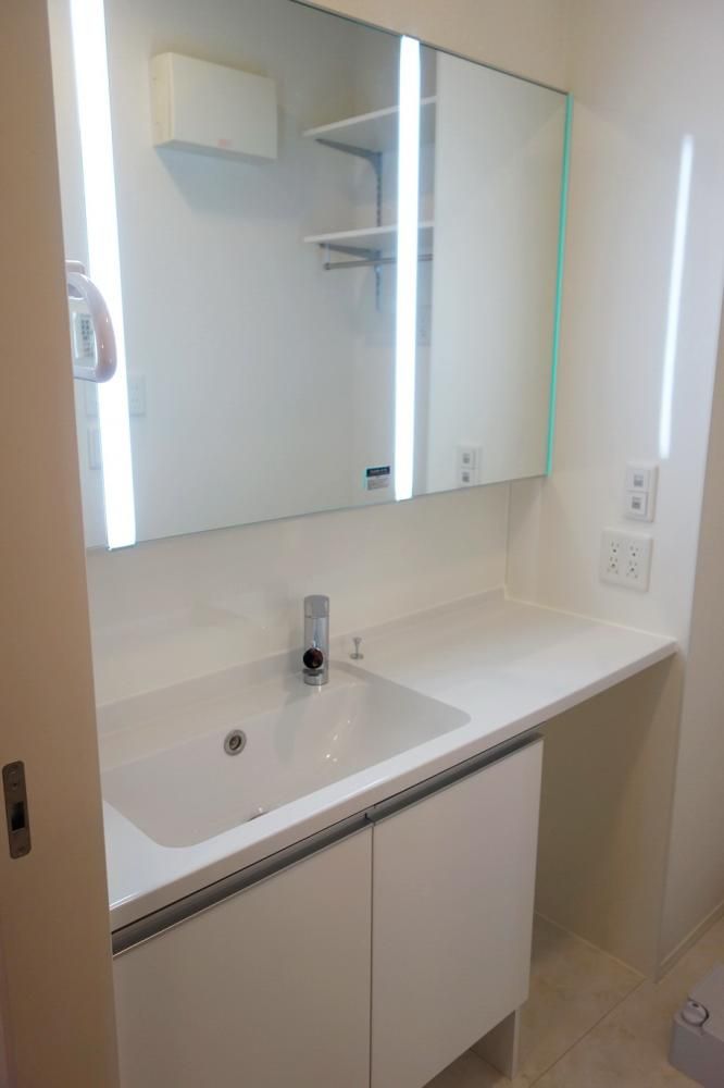 �y���ʏ��z�@