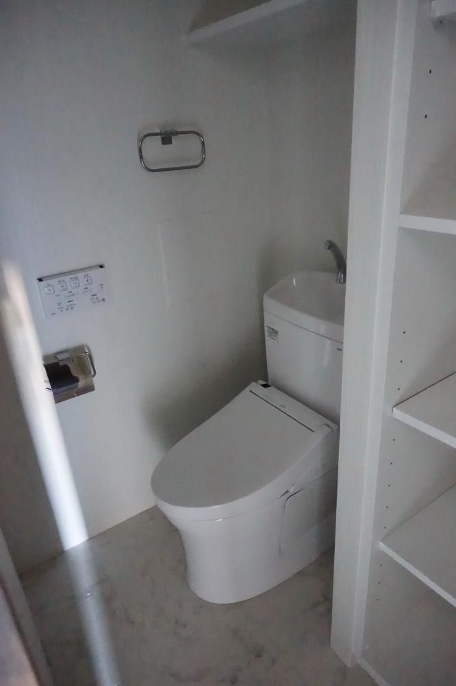 �y�g�C���z�@