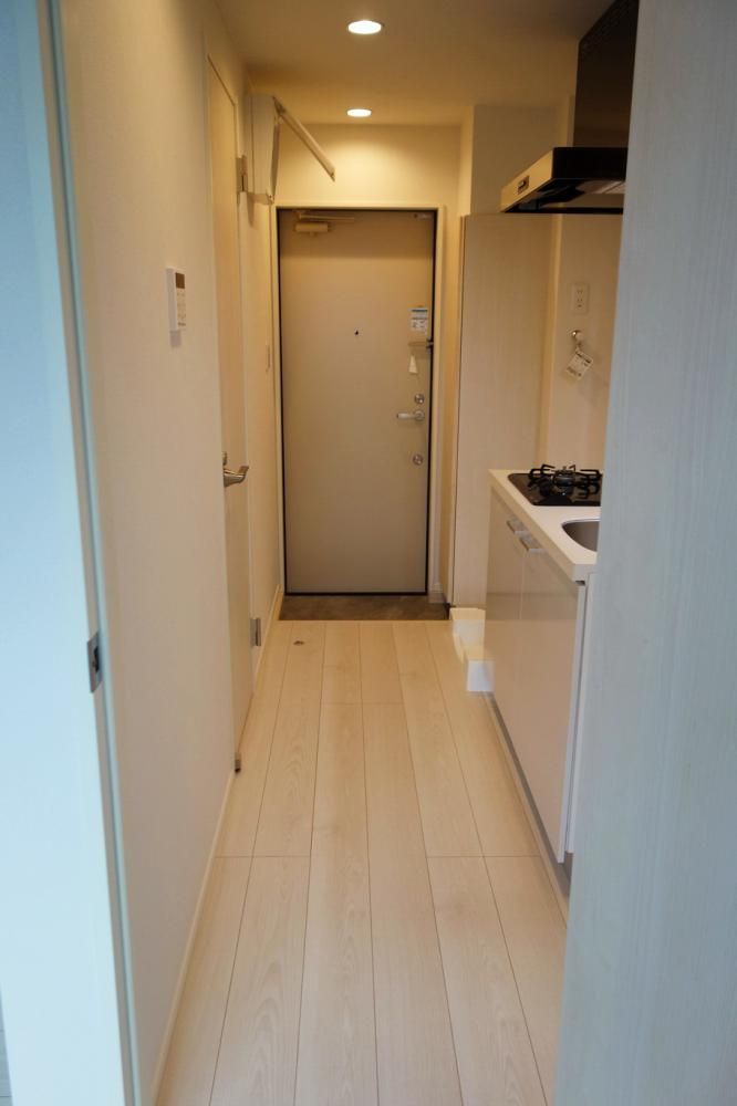 �y�Z�L�����e�B�z�@