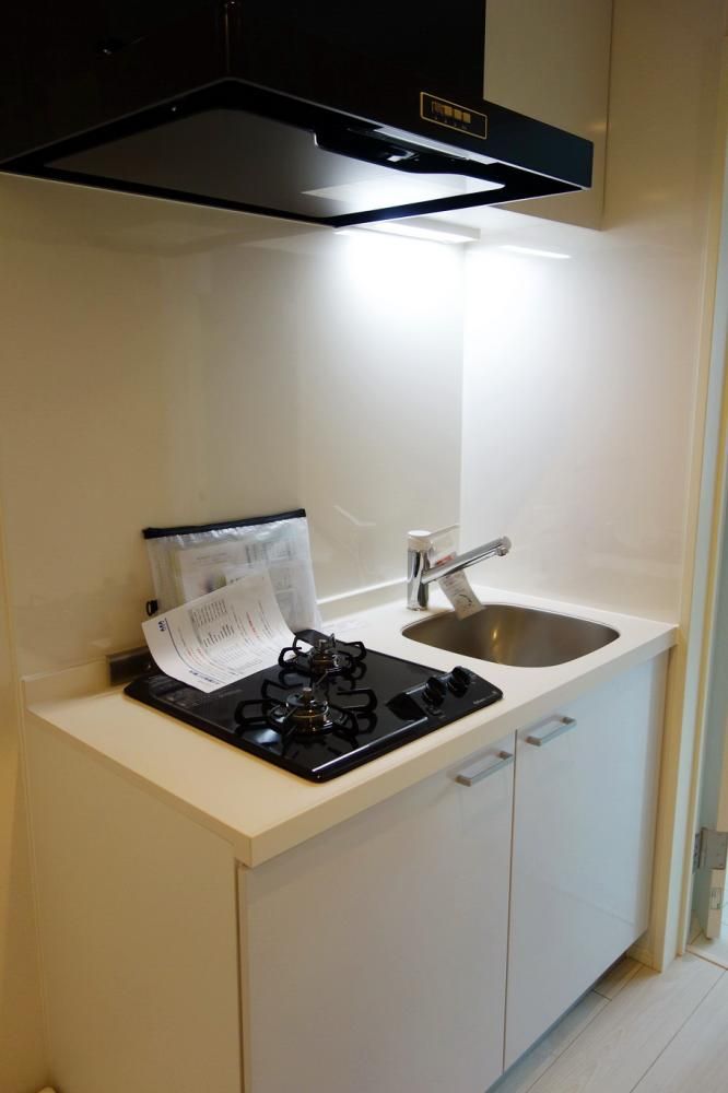 �y�L�b�`���z�@