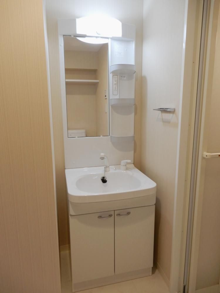 �y���ʏ��z�@