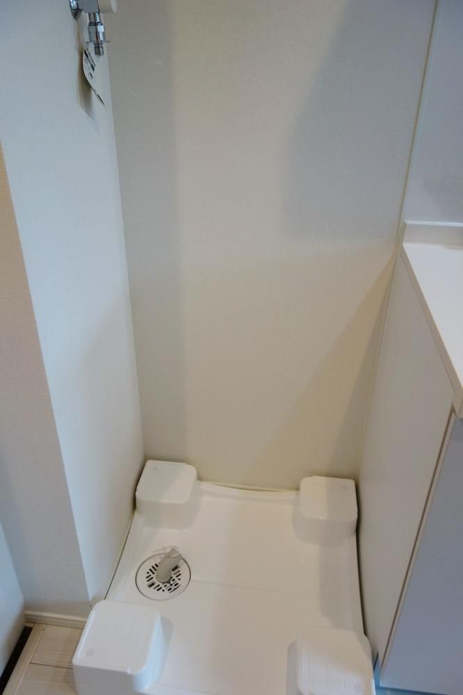 �y���̑��ݔ��z�@