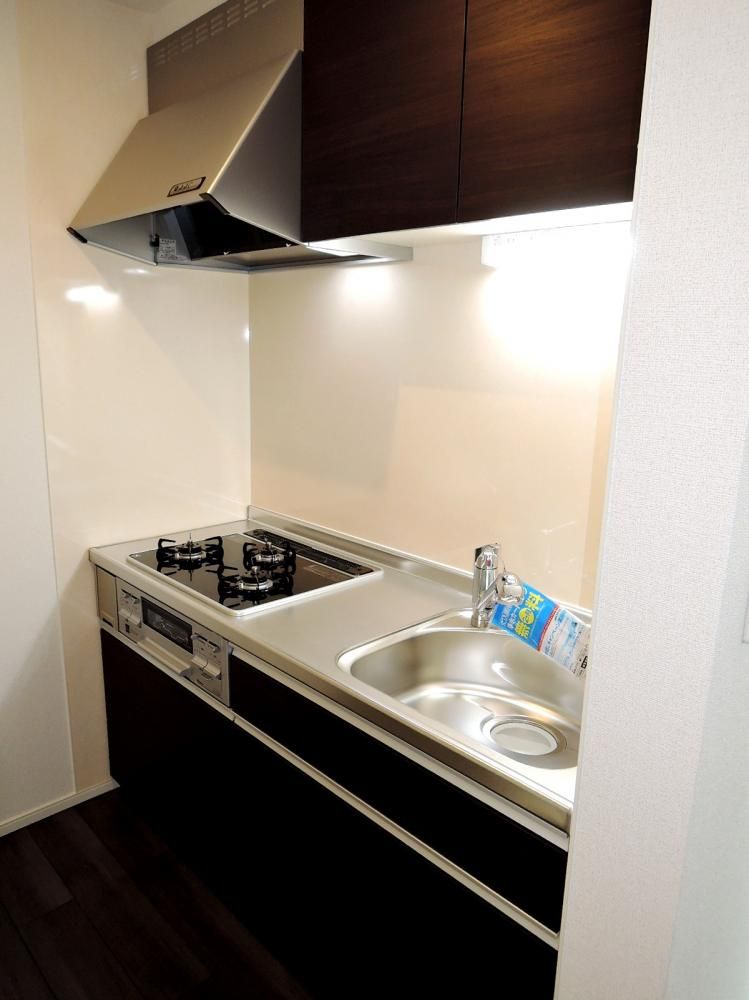 �y�L�b�`���z�@