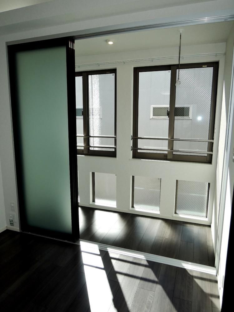 �y�x�����_�z�@