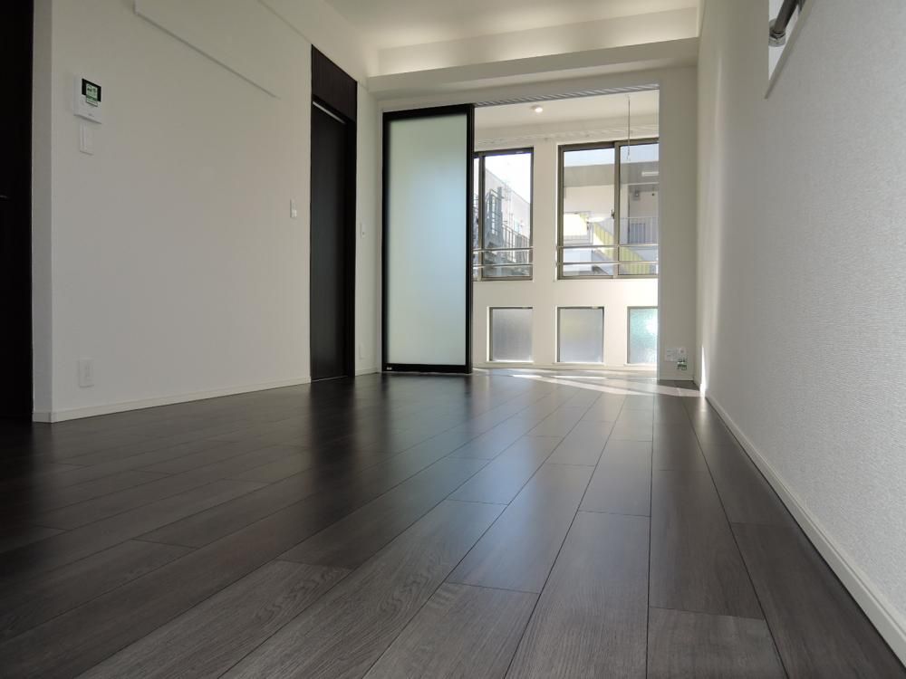 �y�Q���z�@