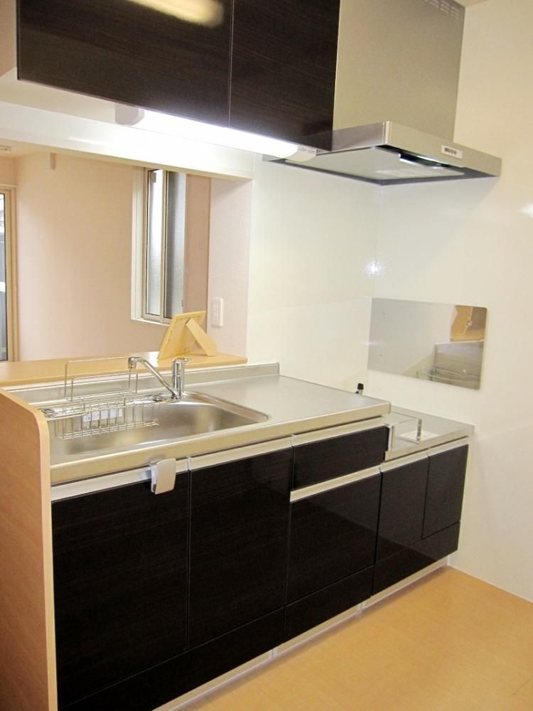 �y�L�b�`���z�@