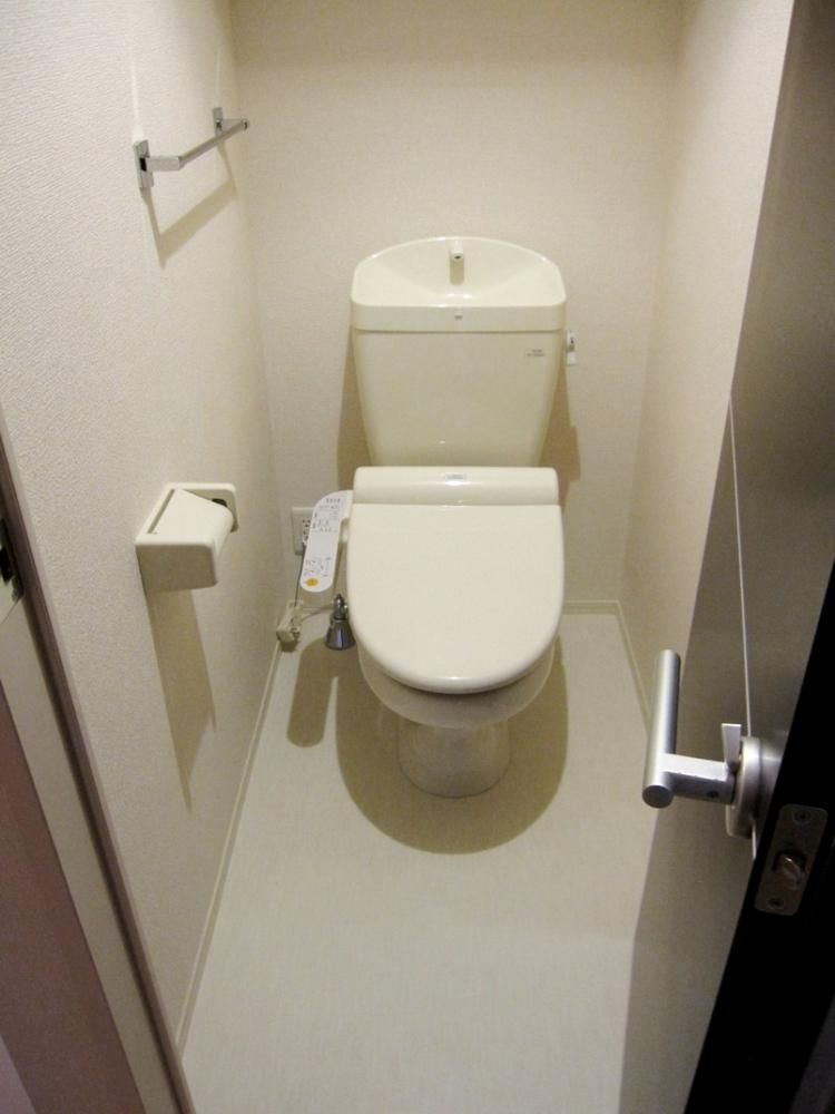 �y�g�C���z�@