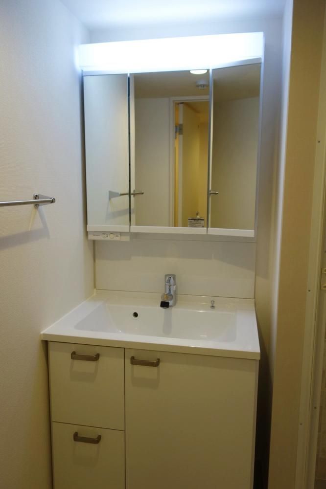 �y���ʏ��z�@