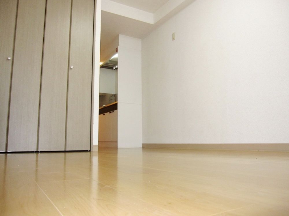 �y���ԁE���r���O�z�@