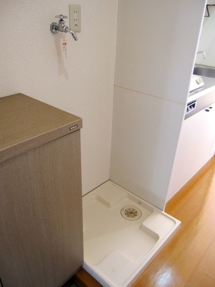 �y���̑��ݔ��z�@