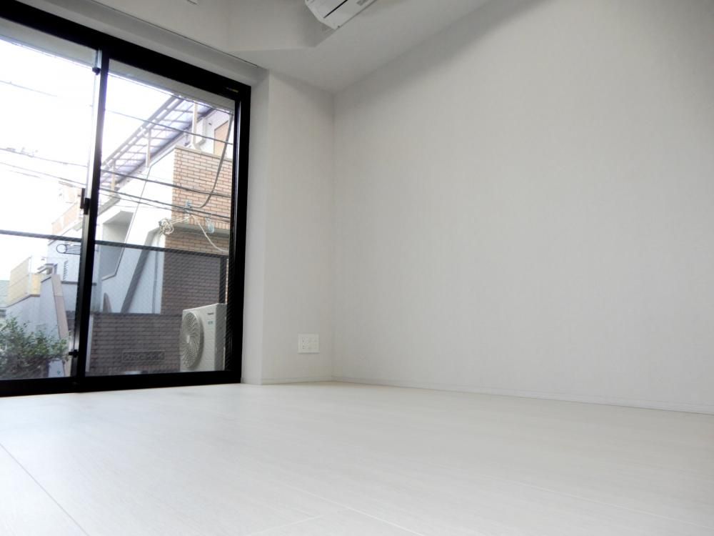 �y�Q���z�@