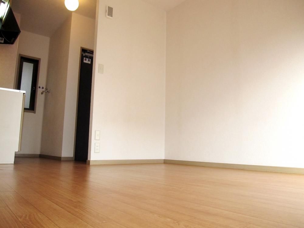 �y�Q���z�@