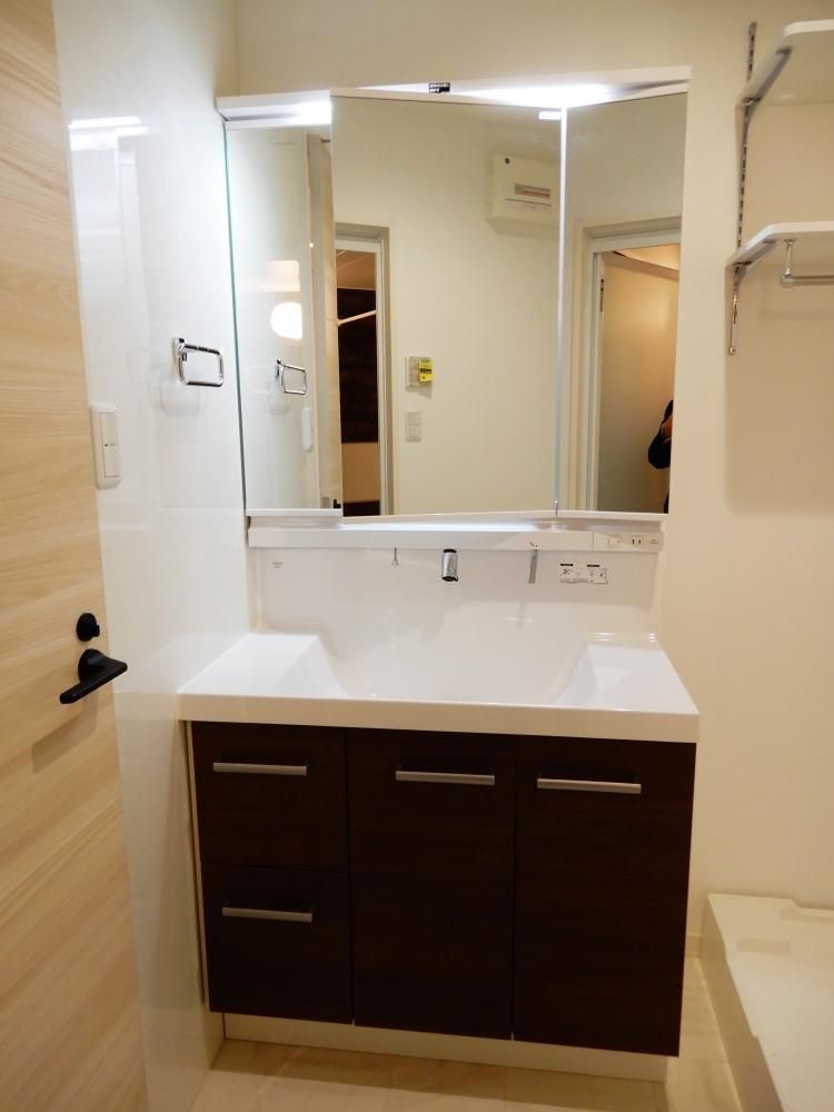 �y���ʏ��z�@