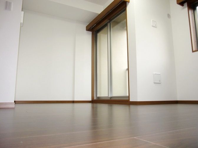 �y���ԁE���r���O�z�@