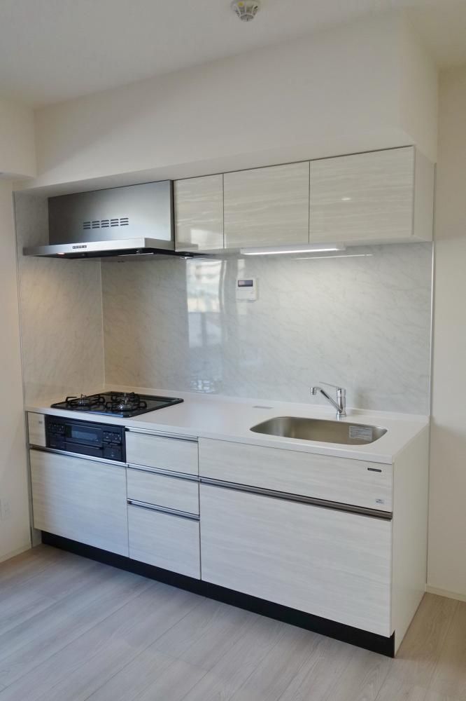 �y�L�b�`���z�@