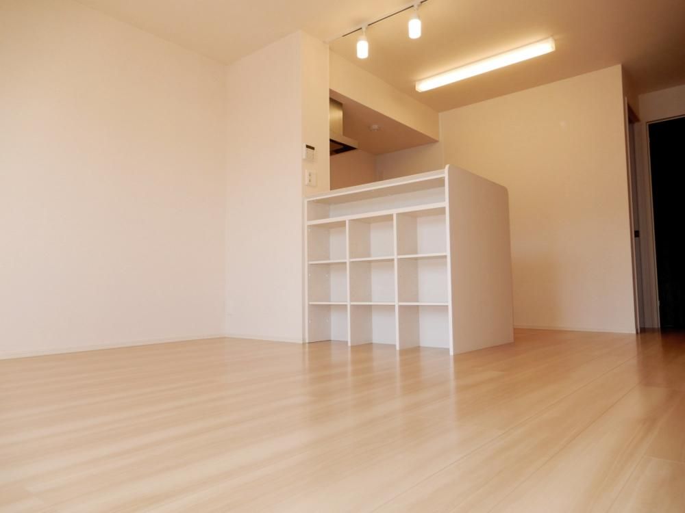 �y���ԁE���r���O�z�@