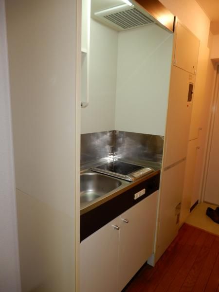 �y�L�b�`���z�@