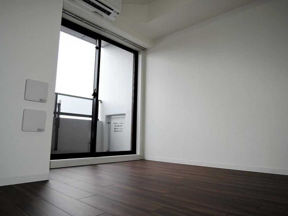 �y�Q���z�@