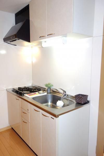 �y�L�b�`���z�@