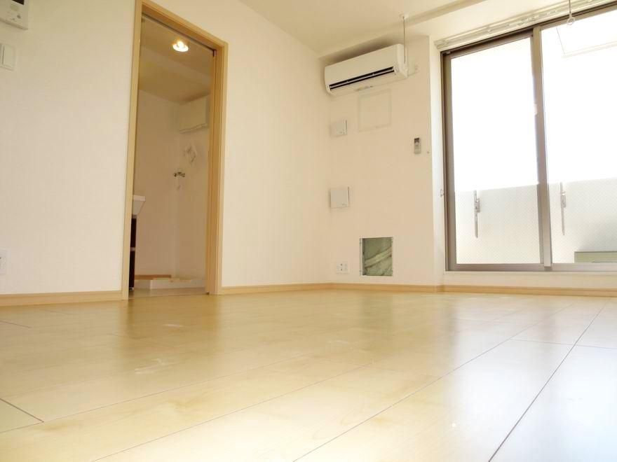 �y�Q���z�@