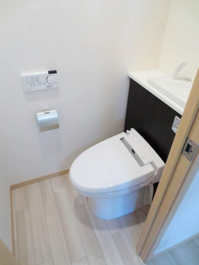 �y�g�C���z�@