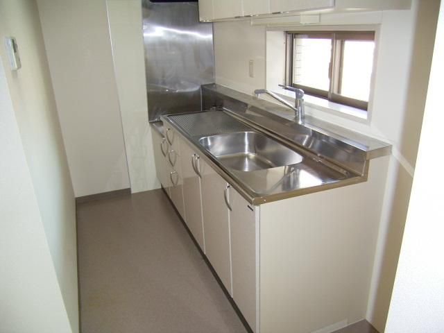 �y�L�b�`���z�@