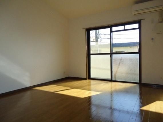 �y�Q���z�@