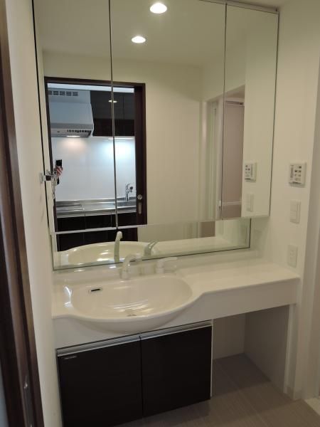 �y���ʏ��z�@