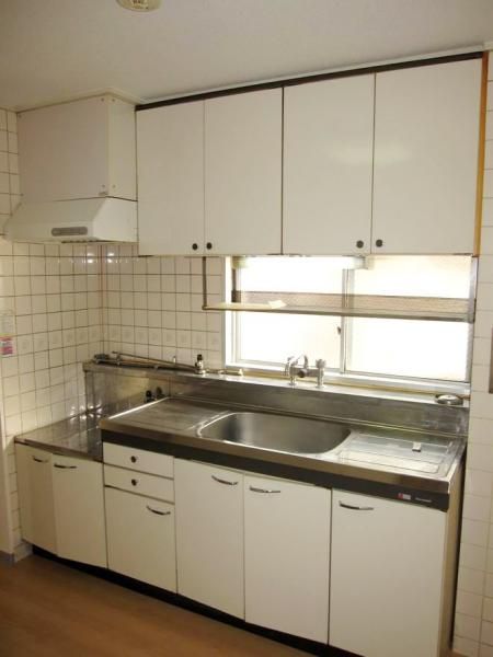 �y�L�b�`���z�@