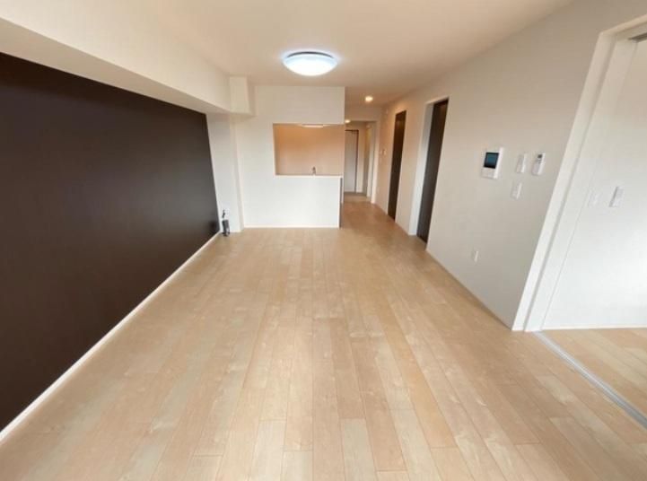 �y���ԁE���r���O�z�@