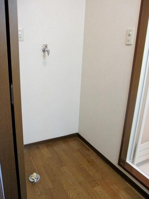 �y���̑��ݔ��z�@