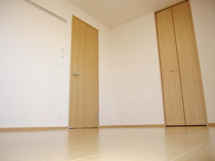 �y�Q���z�@