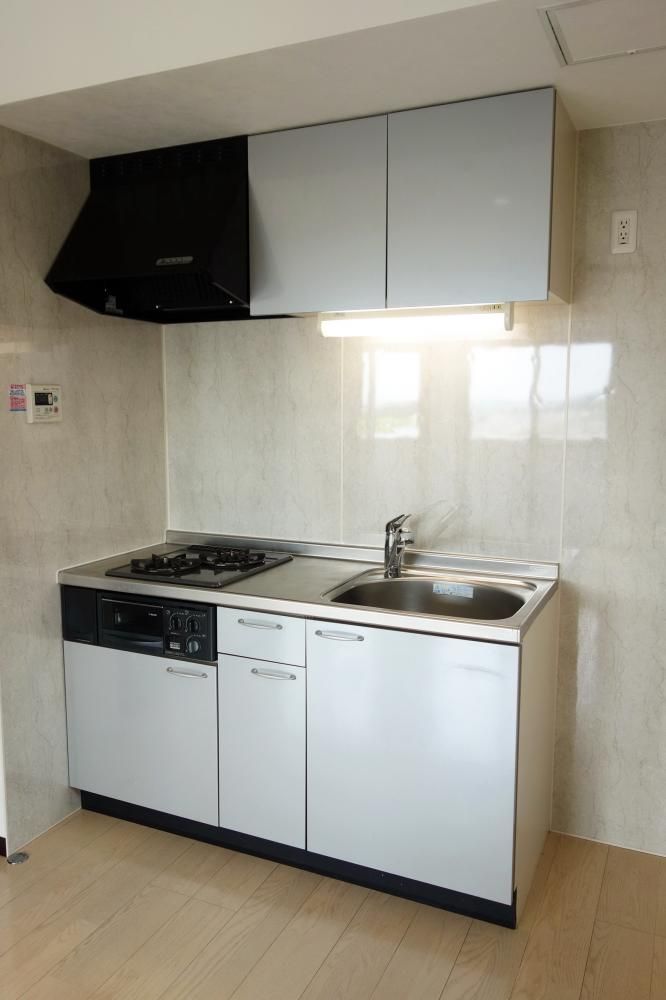 �y�L�b�`���z�@