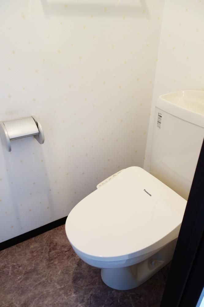 �y�g�C���z�@