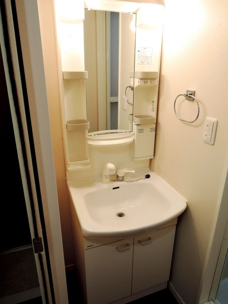 �y���ʏ��z�@