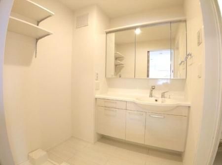 �y���ʏ��z�@