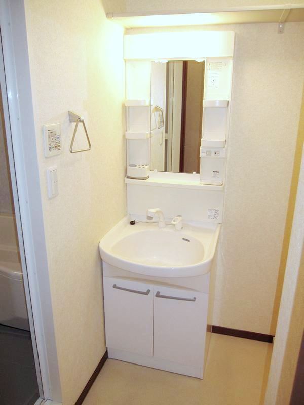�y���ʏ��z�@