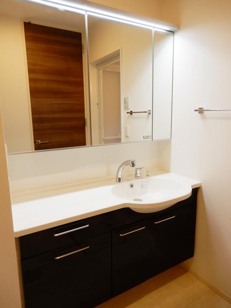 �y���ʏ��z�@