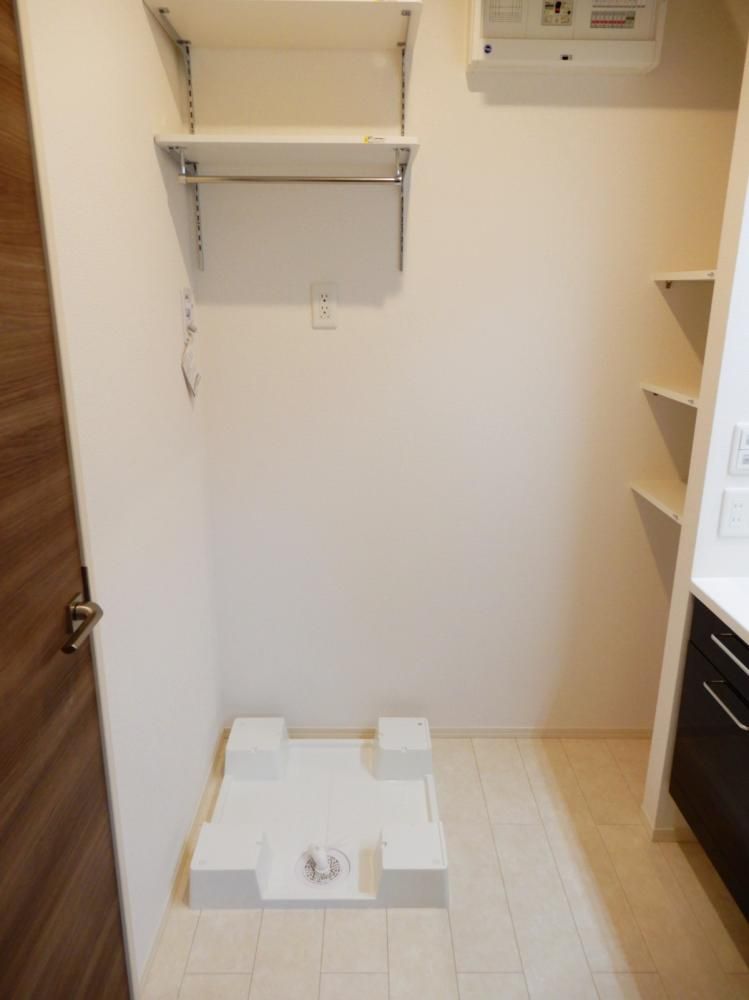 �y���̑��ݔ��z�@