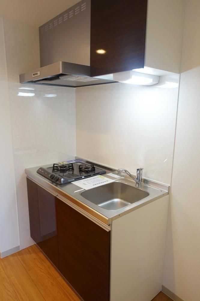 �y�L�b�`���z�@