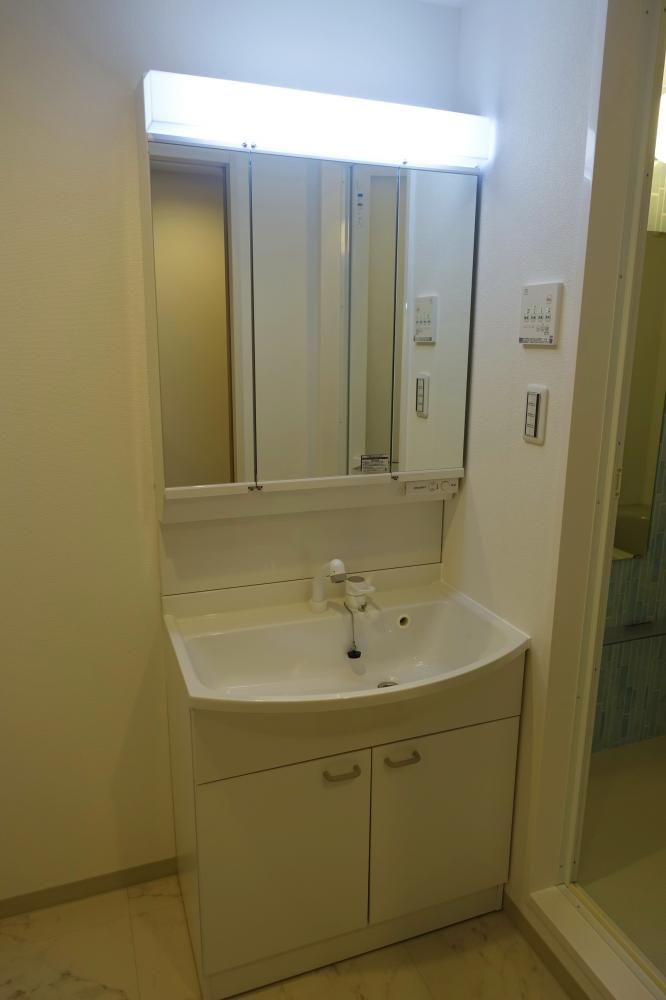 �y���ʏ��z�@