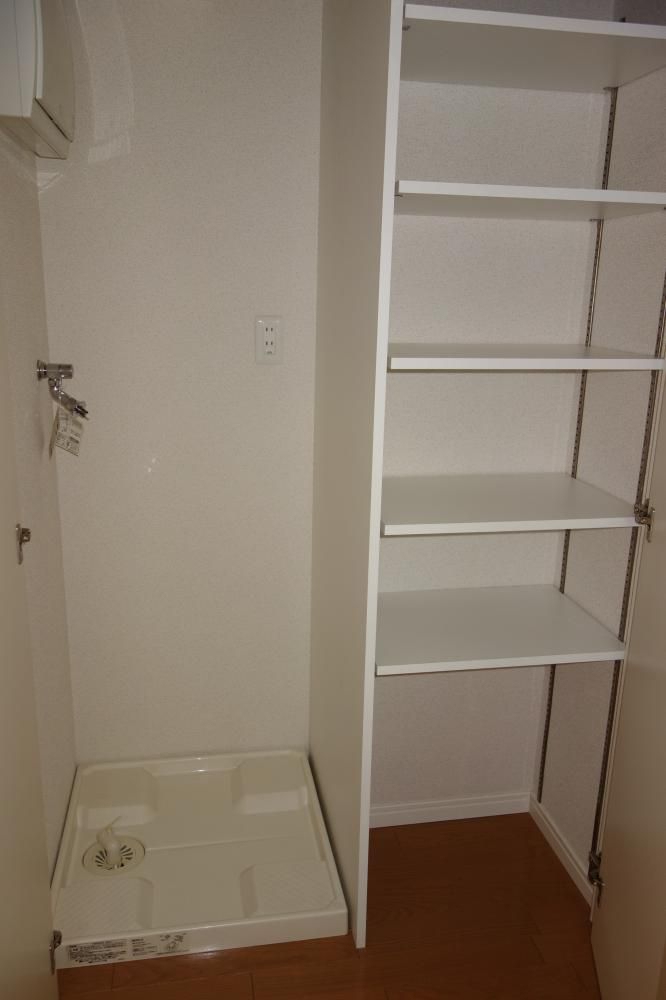 �y���̑��ݔ��z�@