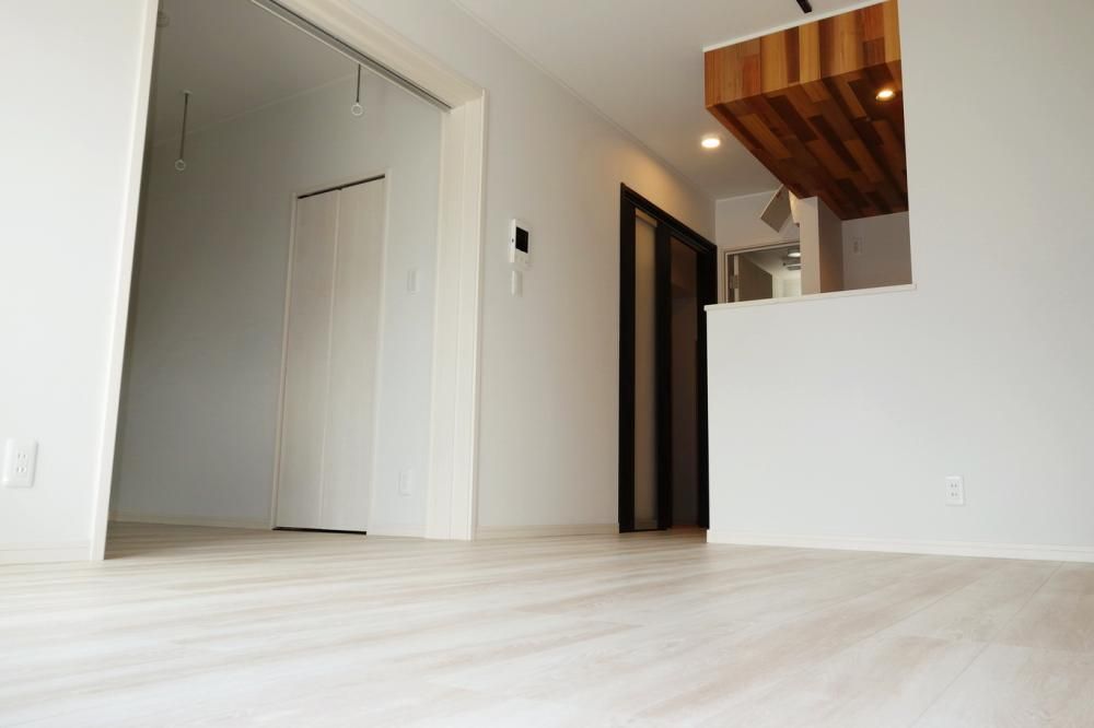 �y���ԁE���r���O�z�@