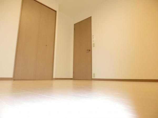 �y�Q���z�@