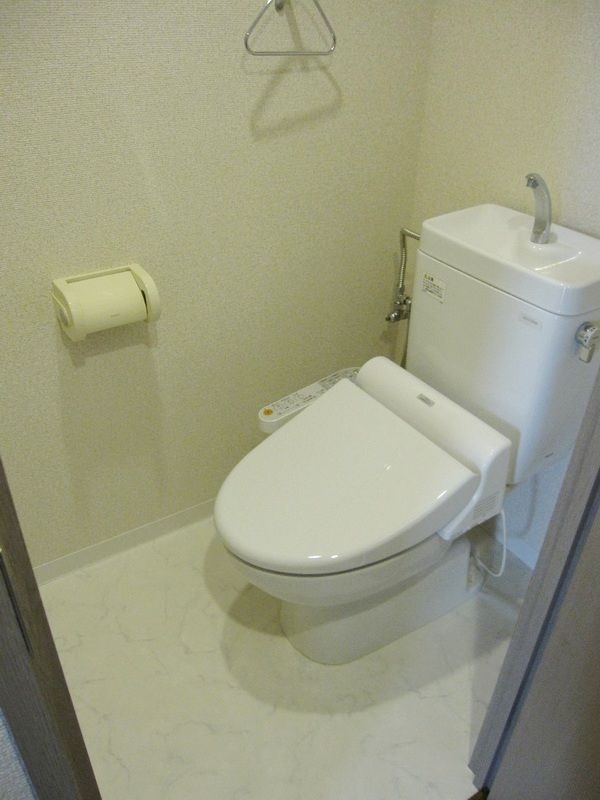 �y�g�C���z�@