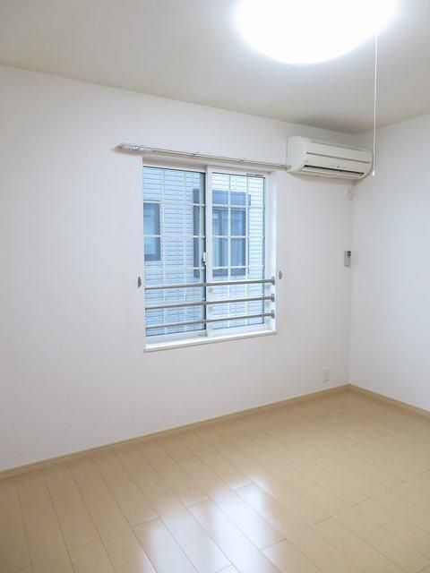 �y�Q���z�@