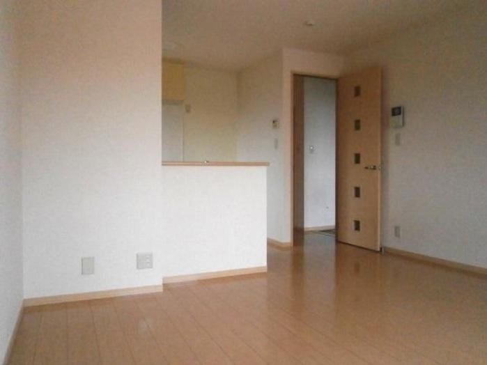 �y���ԁE���r���O�z�@