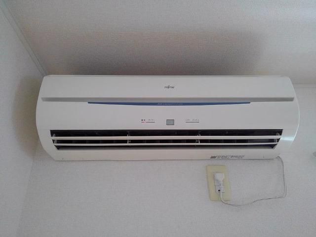 �y���̑��ݔ��z�@